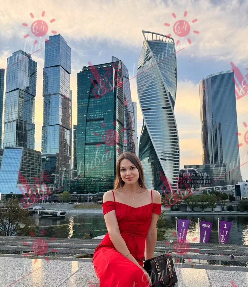 Aaliyah, 27 years old, 178 cm, small
