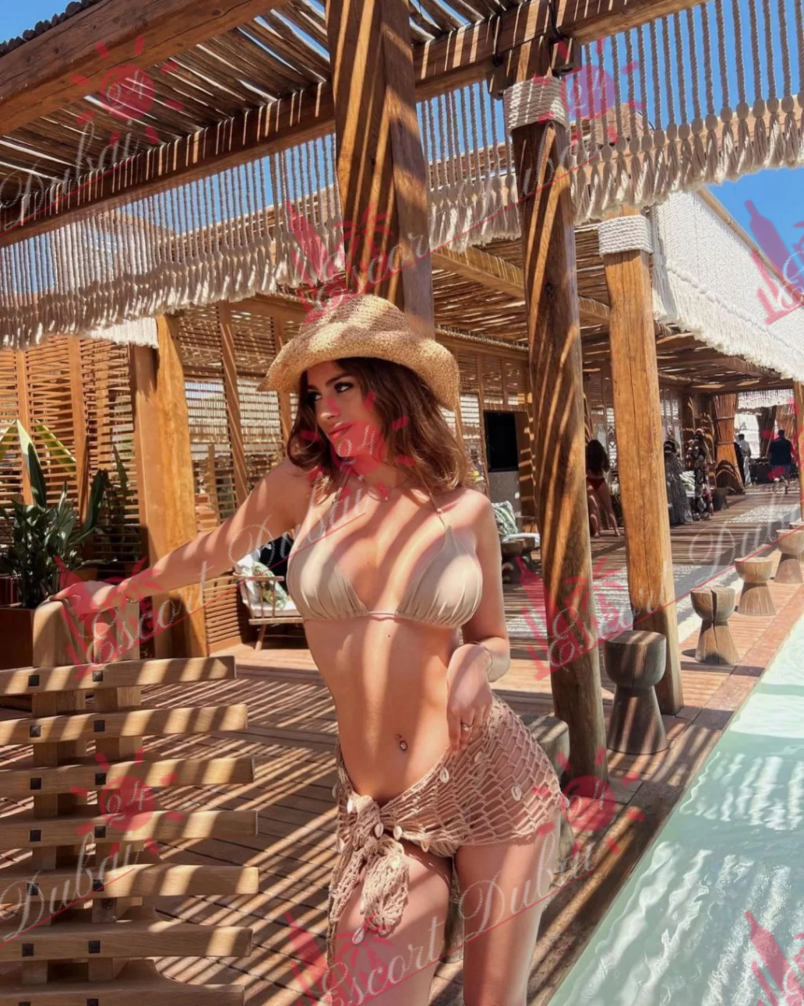 Amina, 27 years old, 167 cm, 2
