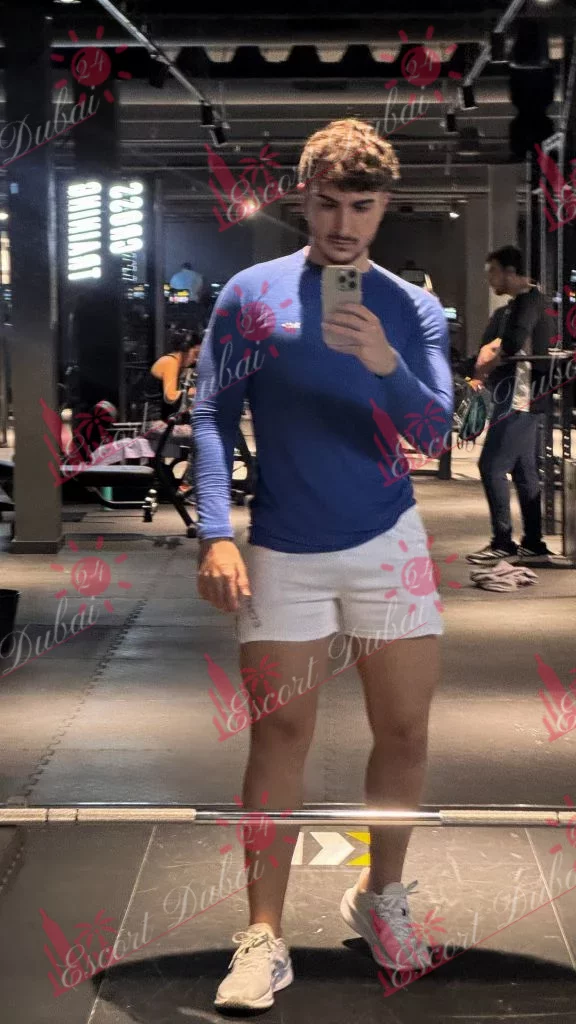 Christopher, 23 years old, 175 cm