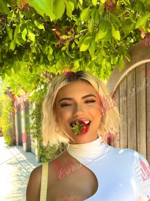 Clara