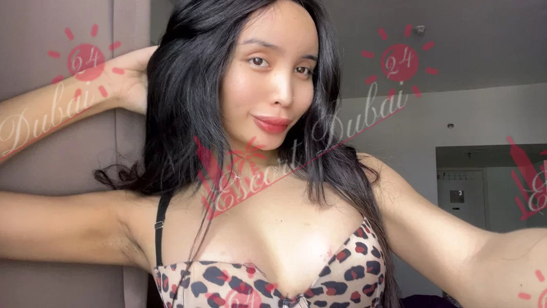 Crystal, 19 years old, 163 cm, medium
