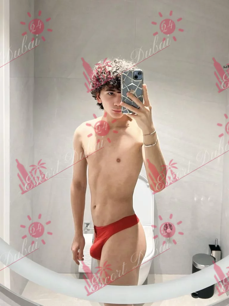 Derek, 21 years old, 165 cm