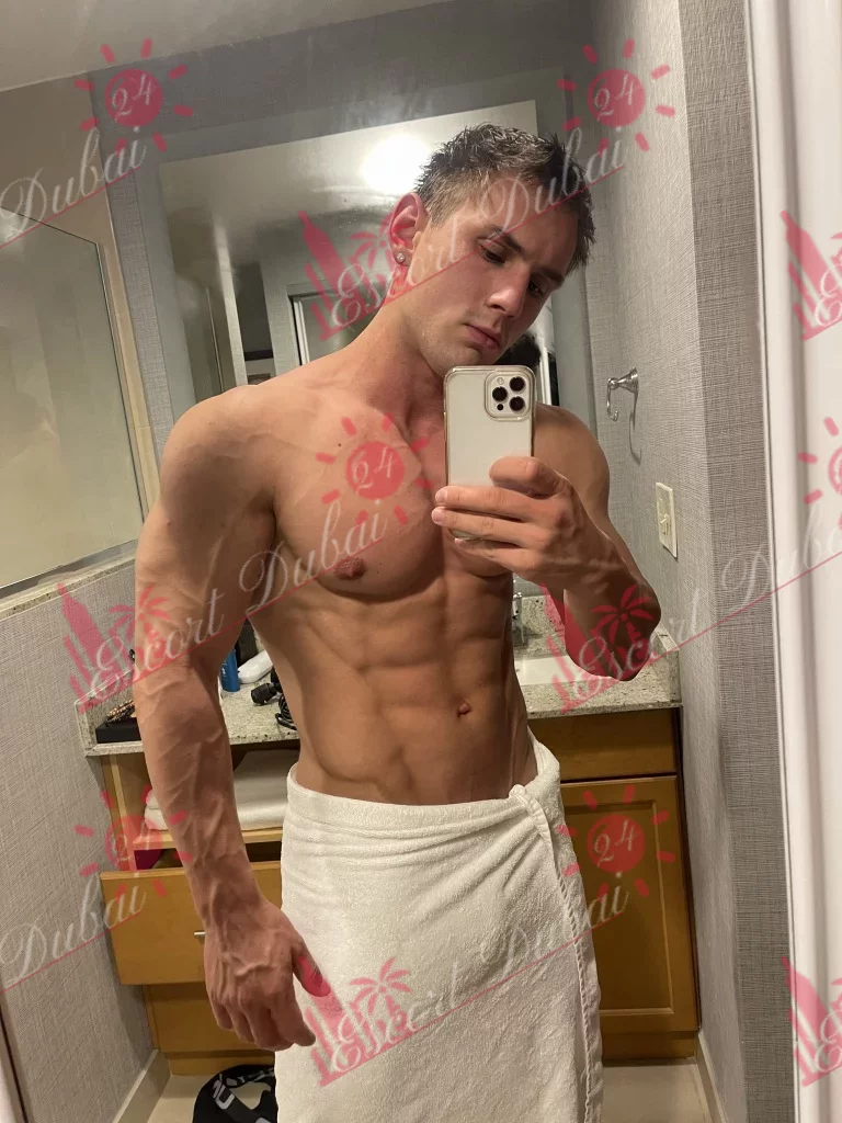 Ethan, 24 years old, 180 cm