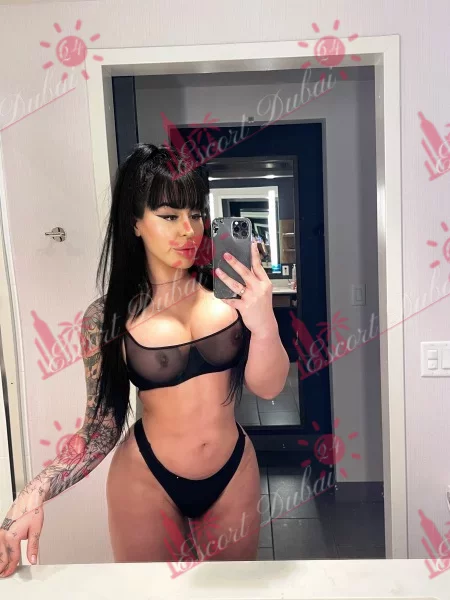 Gia, 20 years old, 167 cm, large