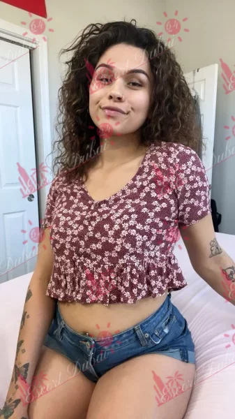 Jade, 25 years old, 167 cm, small