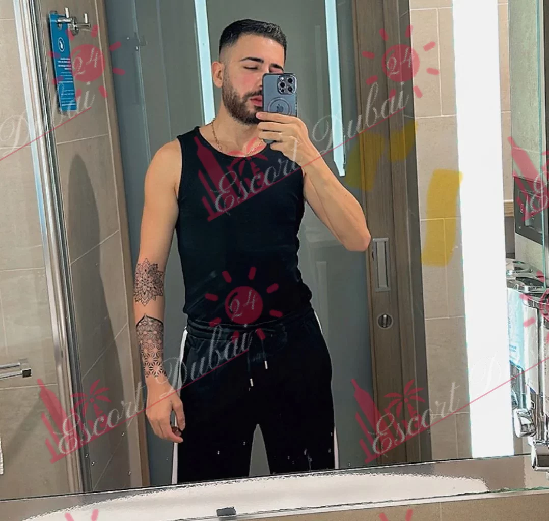 Kevin, 25 years old, 183 cm