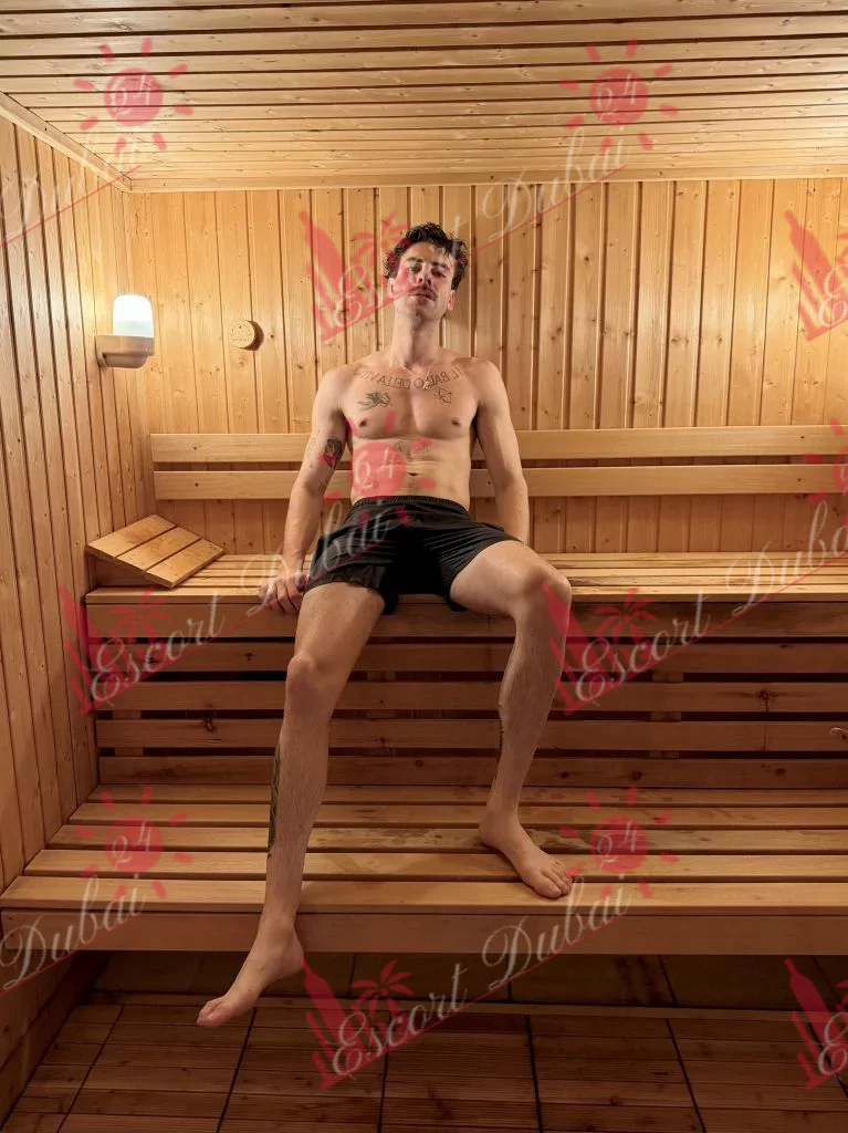 Logan, 25 years old, 190 cm