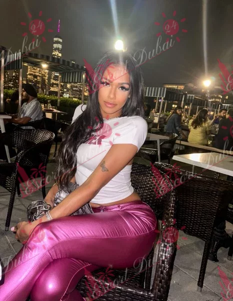 Monica, 22 years old, 170 cm, medium