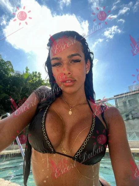 Monica, 22 years old, 170 cm, medium