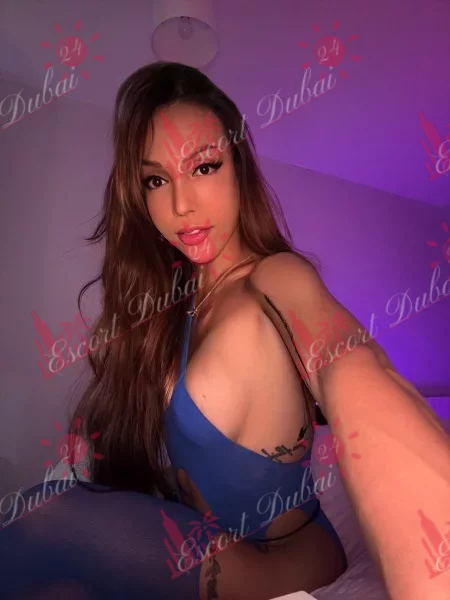 Naomi, 25 years old, 164 cm, medium