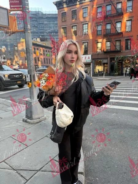 Ophelia, 27 years old, 174 cm, small