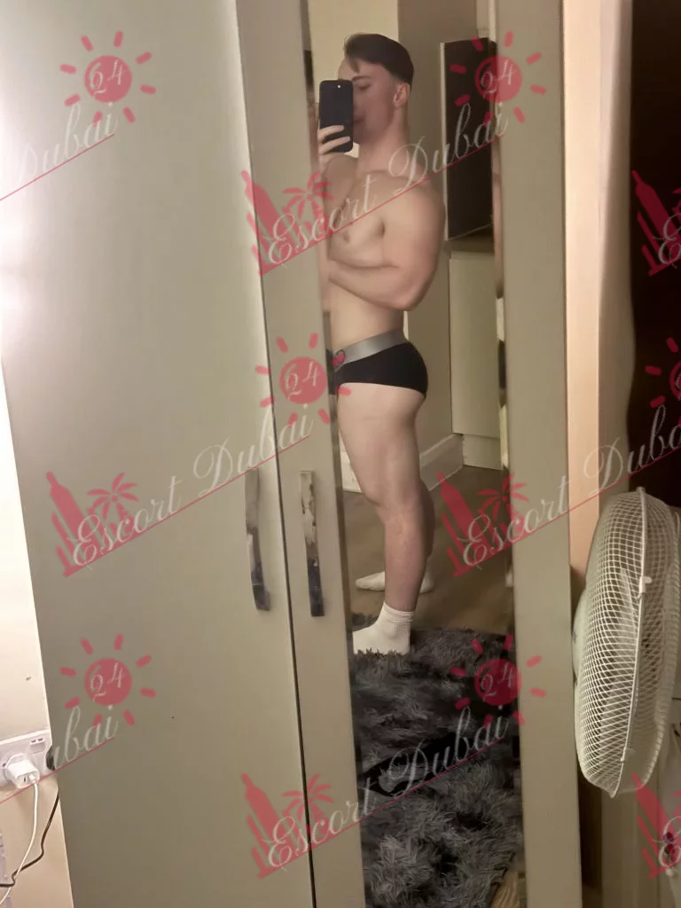 Samuel, 21 years old, 173 cm