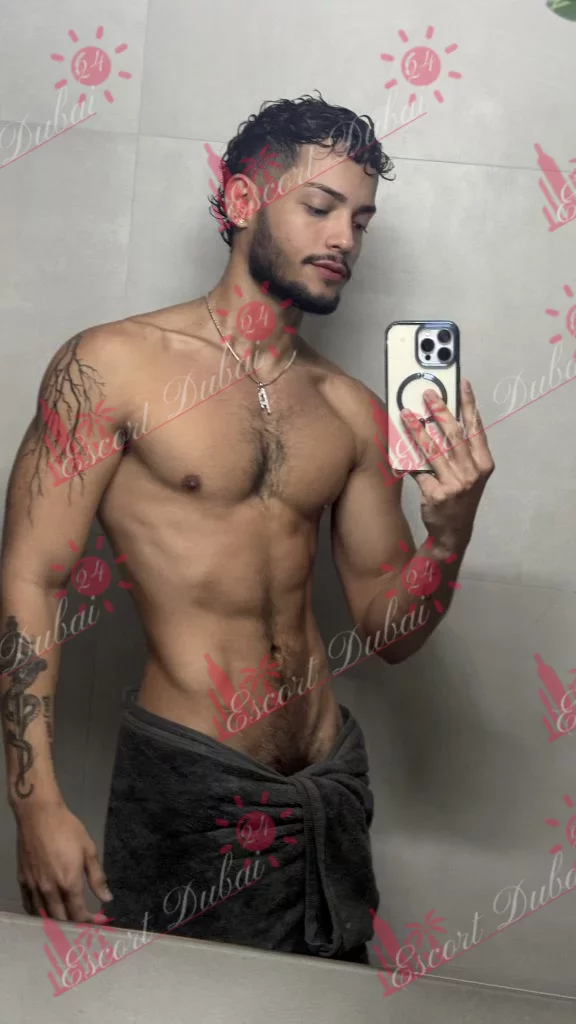Sebastian, 24 years old, 175 cm
