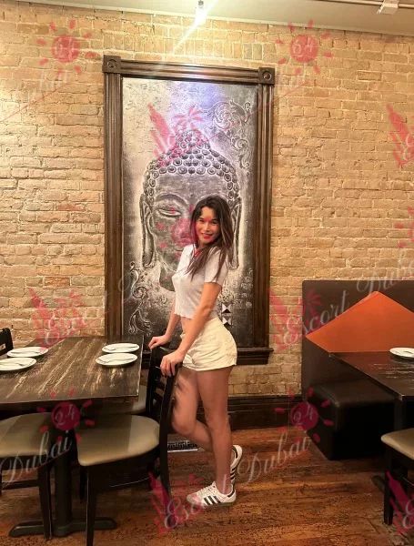 Selena, 25 years old, 174 cm, medium