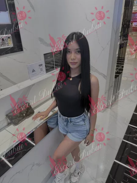 Valeria, 20 years old, 149 cm, medium