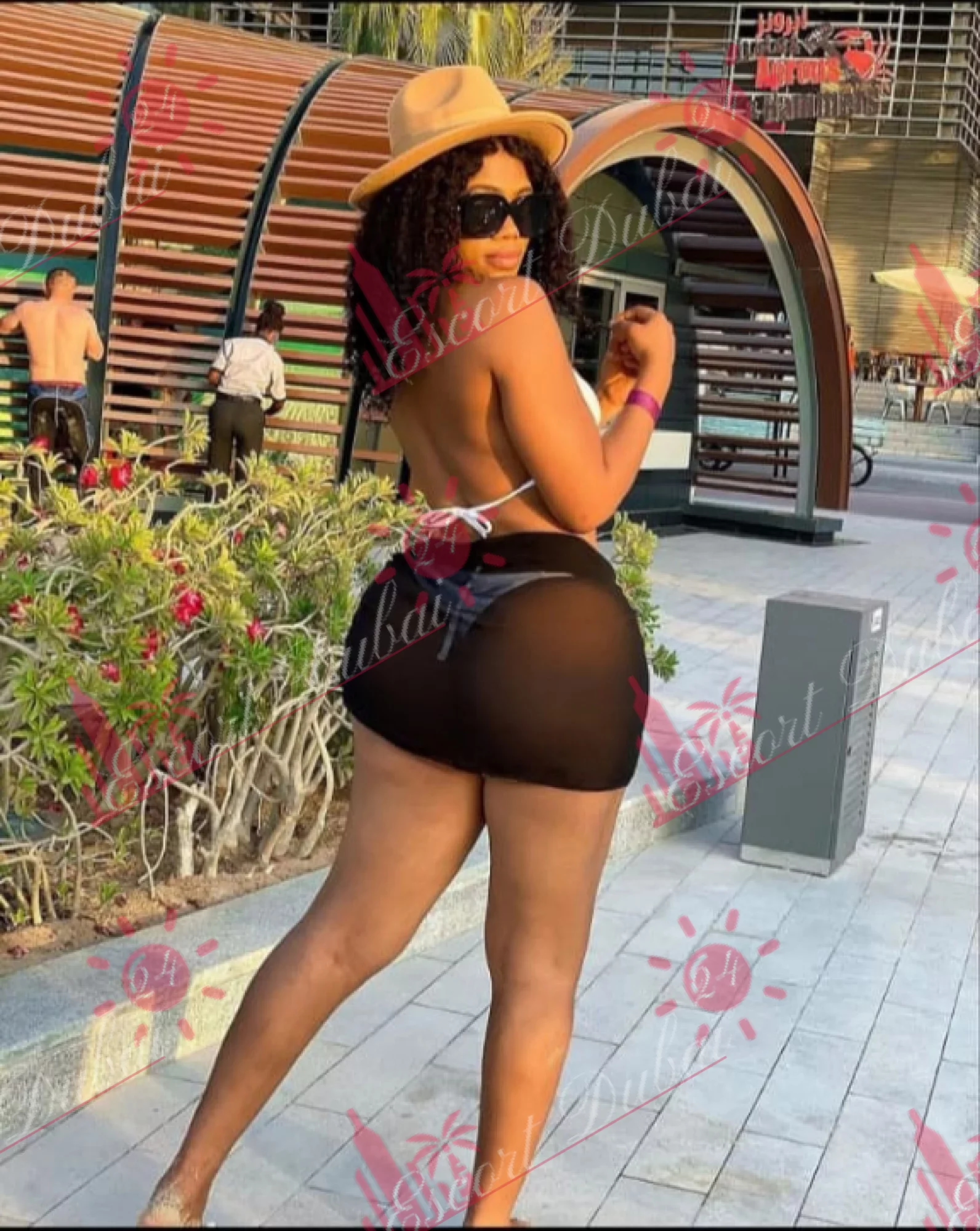 Zahra, 32 years old, 176 cm, 2