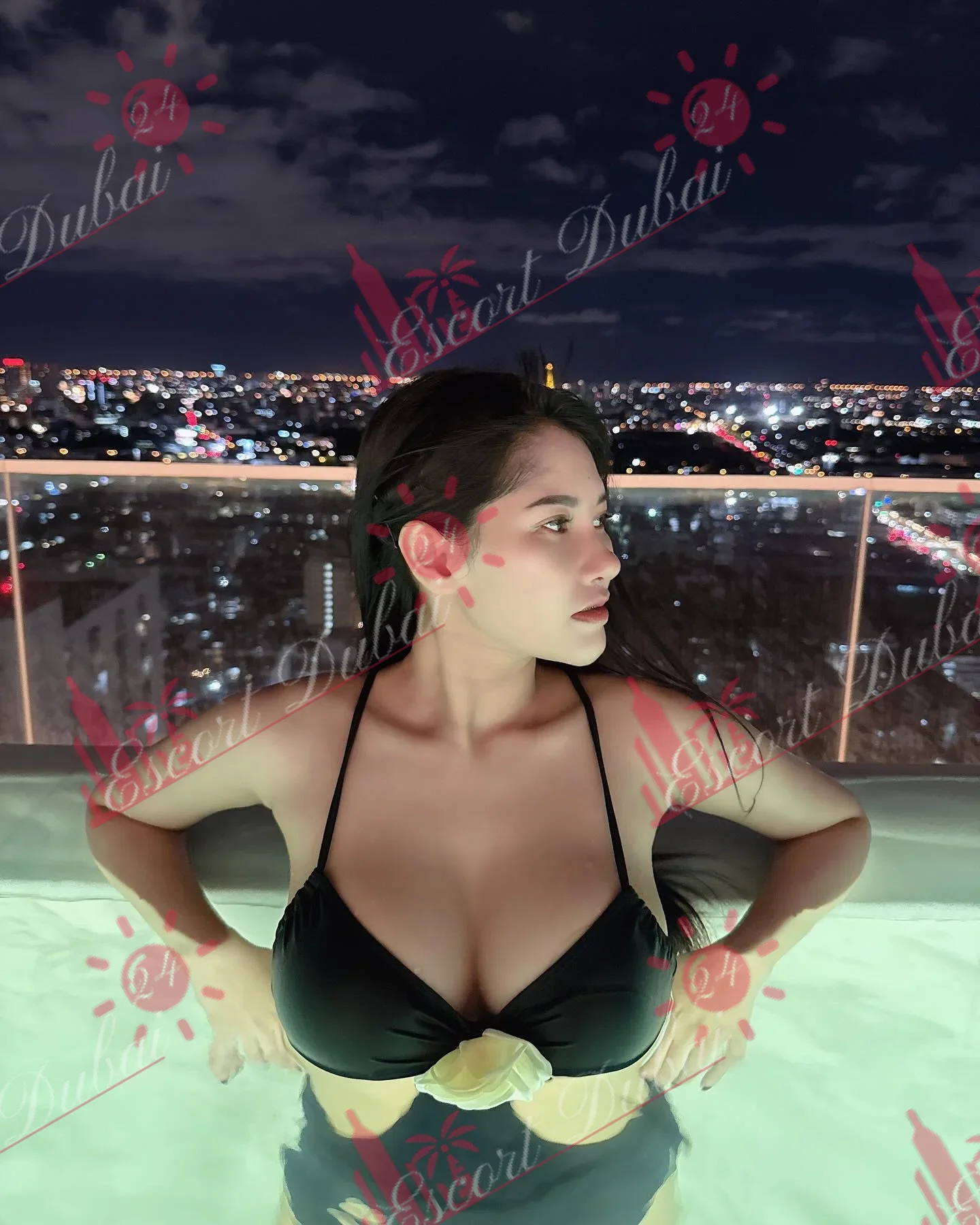 Ariana, 165 cm, large