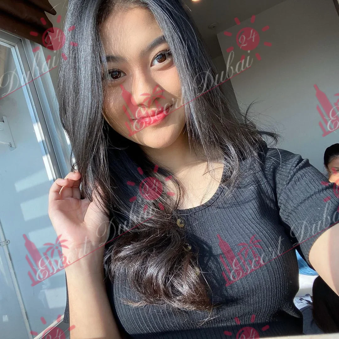 Daphne, 24 years old, 160 cm, small