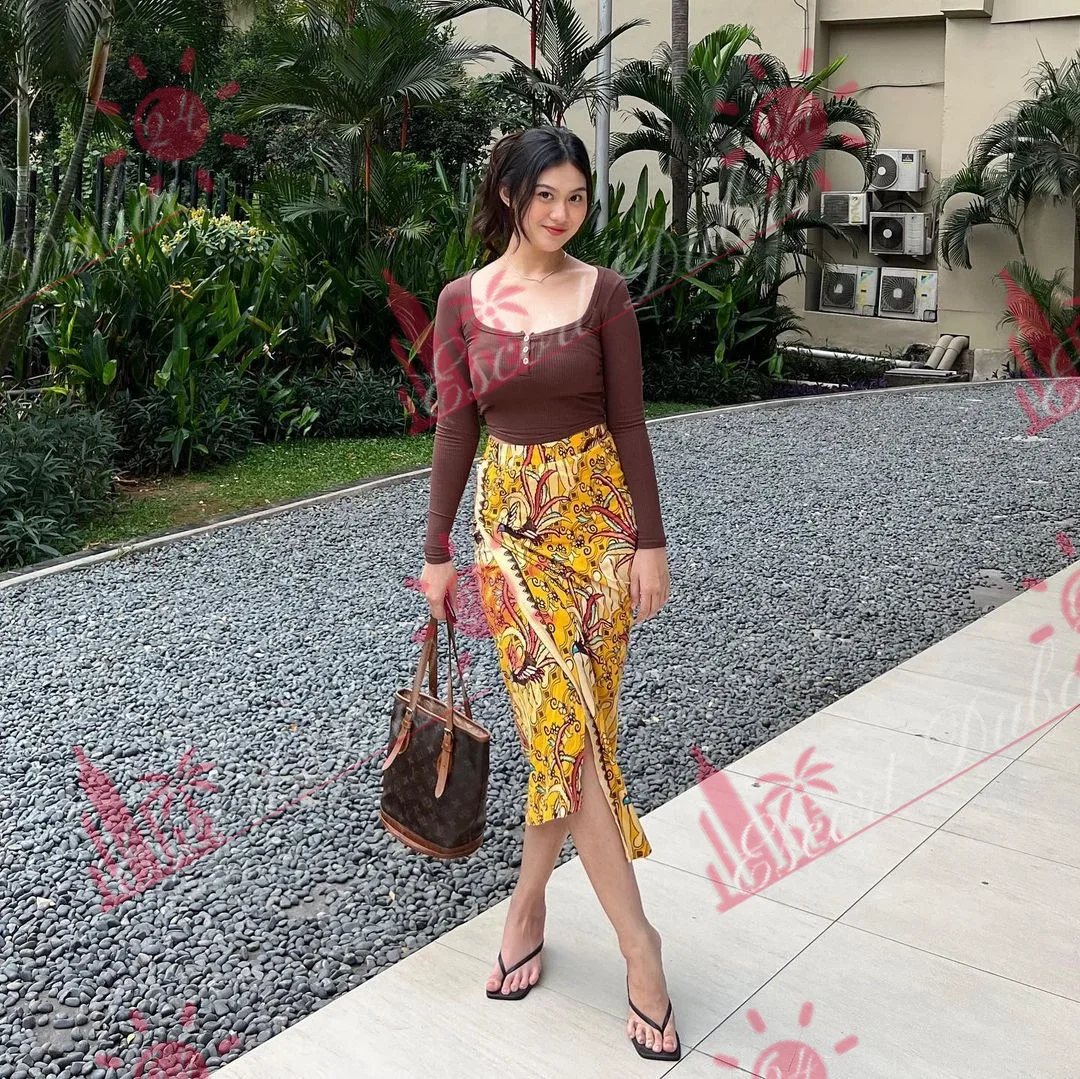 Daphne, 24 years old, 160 cm, small