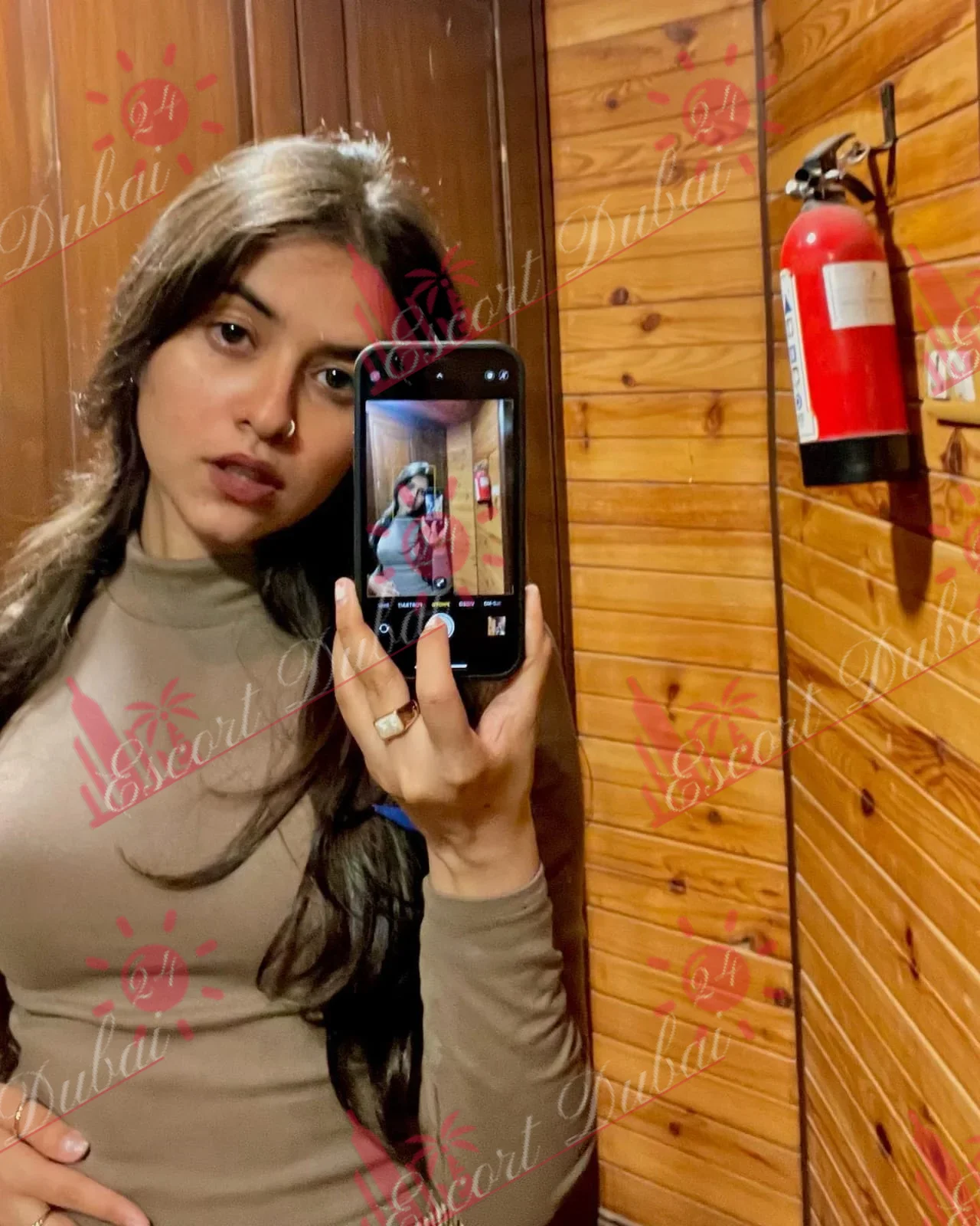 Halia, 25 years old, 162 cm, large