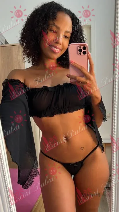 Selene, 39 years old, 156 cm, medium