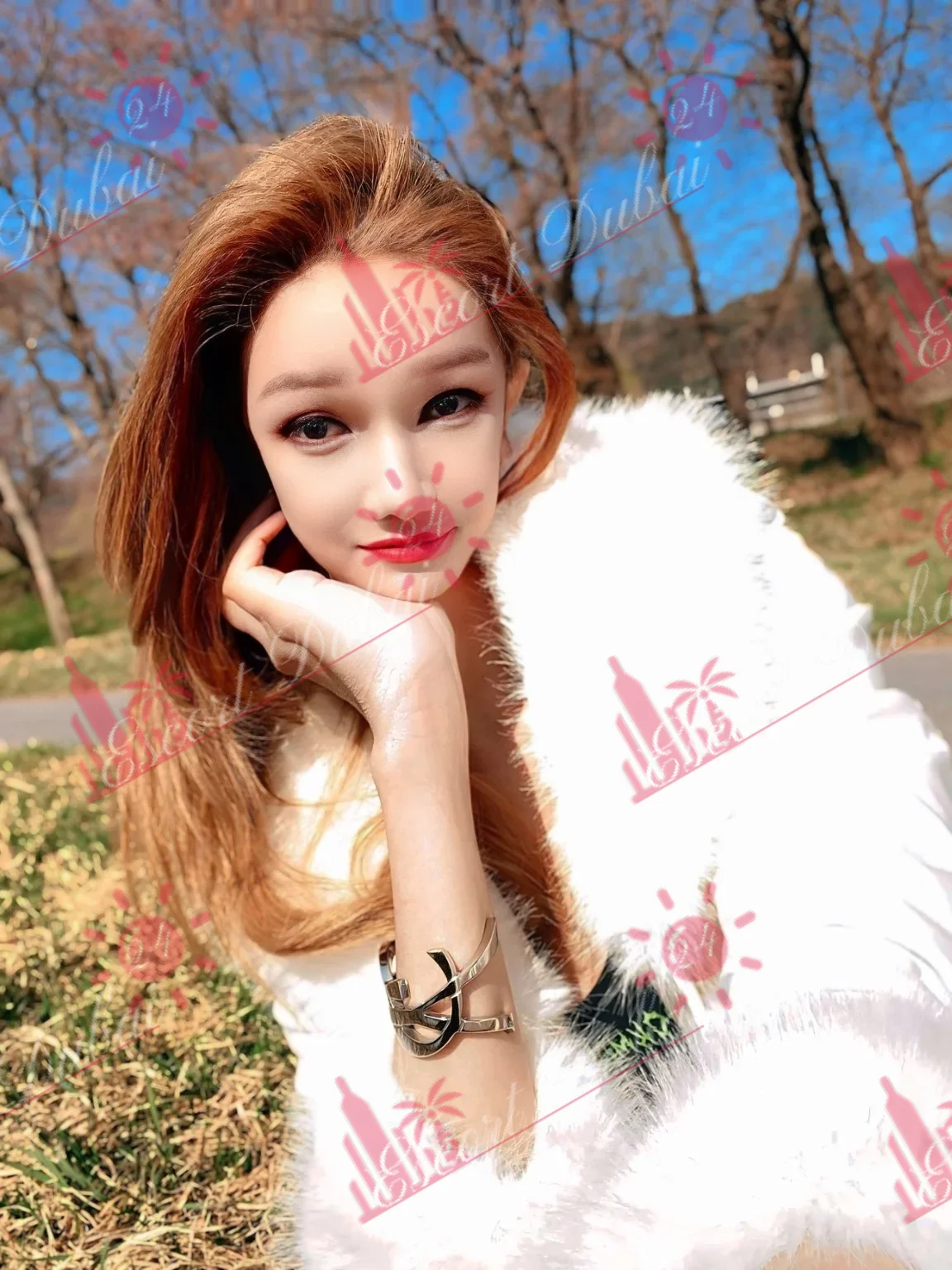 Zulfia, 170 cm, small